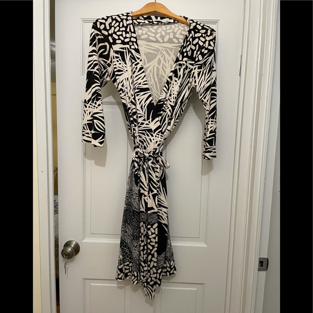 Diane Von Furstenburg (DVF) wrap dress